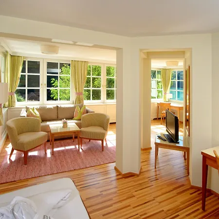 & Fuerberg Sankt Gilgen