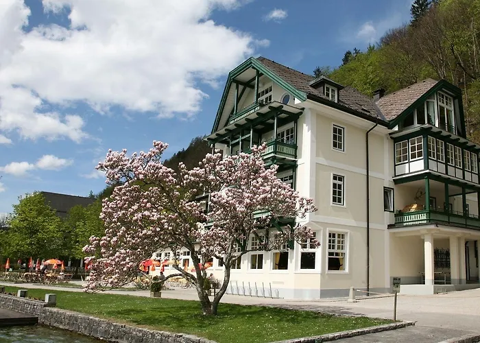 & Fuerberg Hotel